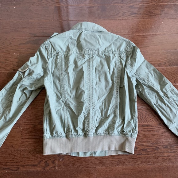 Esprit Light Jacket in Green - Picture 3 of 4